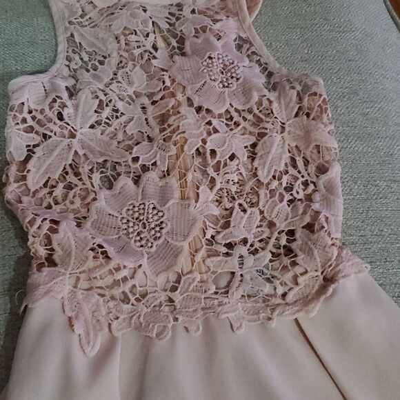 Tobi georgeous lace Dress formal Occasion xs pink - Picture 2 of 3
